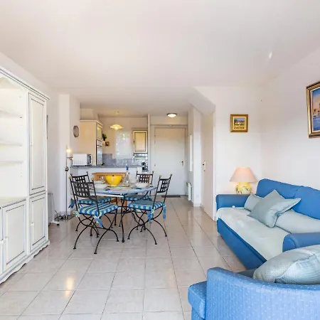 Les Maisons Du Golf-1 By Interhome